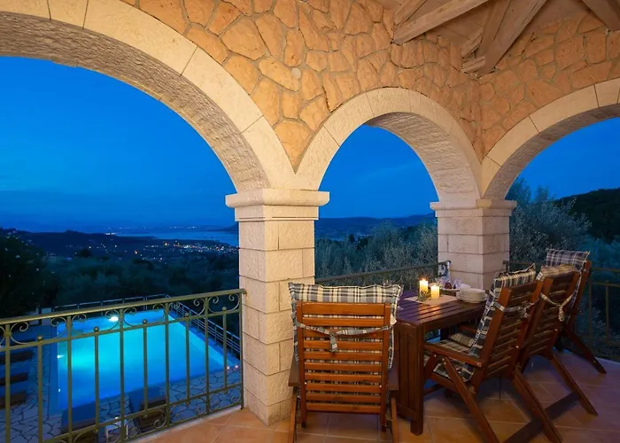别墅 Aloni Sea View *