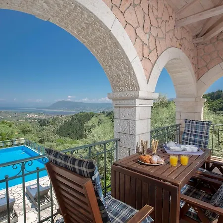 Villa Aloni Sea View *
