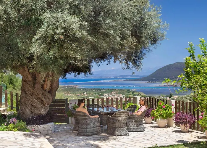 فيلة Aloni Sea View Katouna